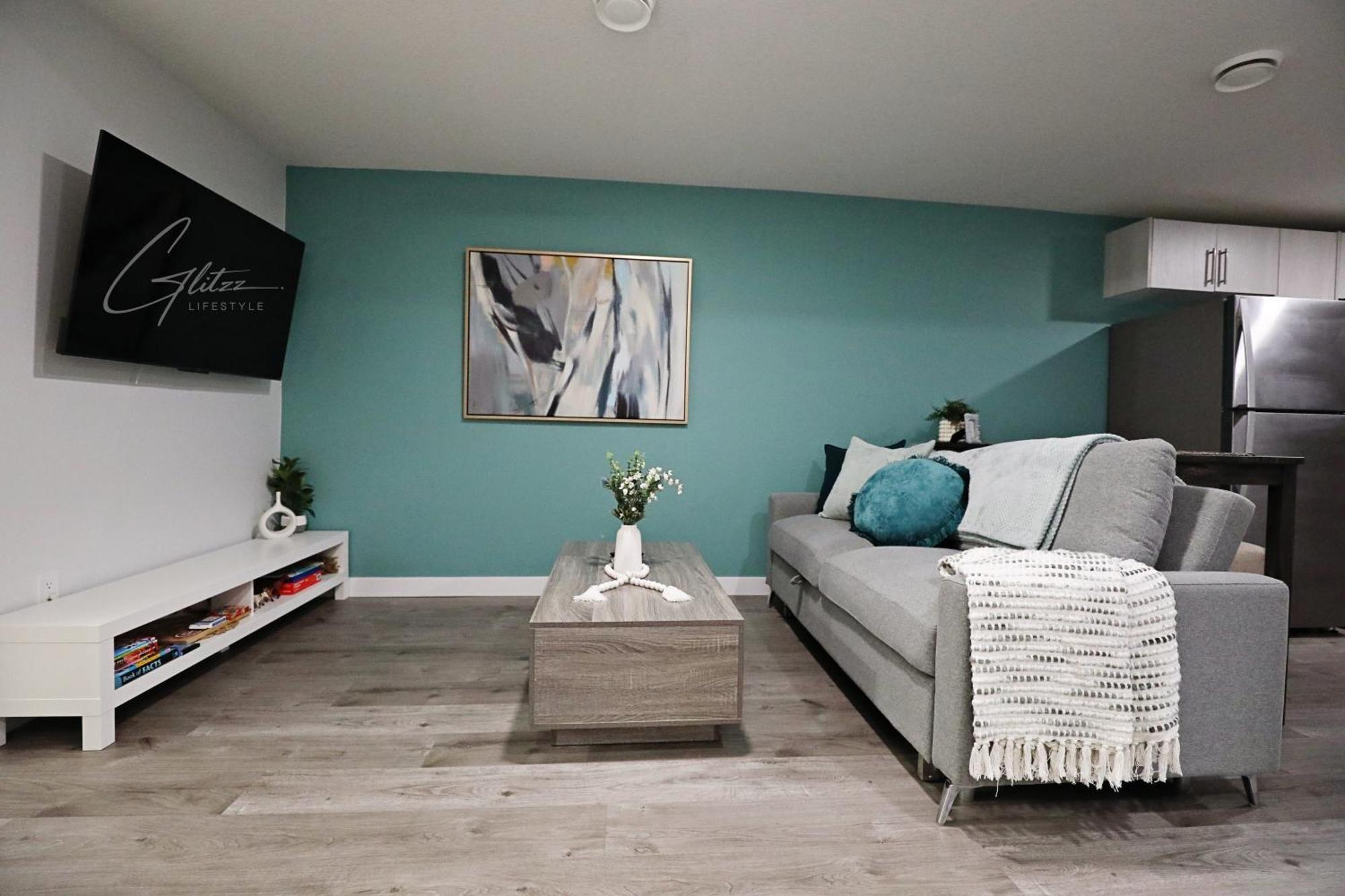 Holiday home Beautiful King Bed,long Stays,disney,airport *